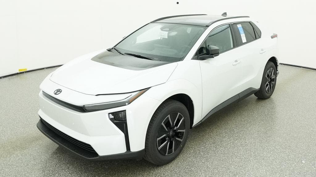 2026 Toyota bZ XLE — photo 1 of 33