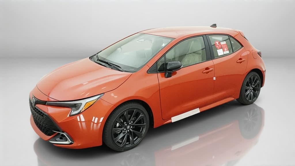 2027 Toyota Corolla Hatchback XSE — photo 1 of 17
