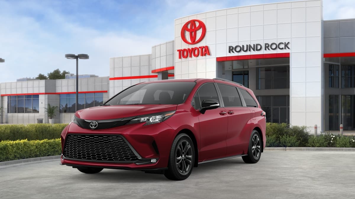 2026 Toyota Sienna XSE — photo 1 of 22