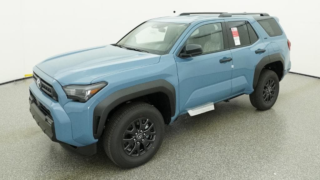2026 Toyota 4Runner SR5 — photo 1 of 33
