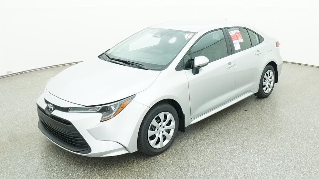 2026 Toyota Corolla LE — photo 1 of 33
