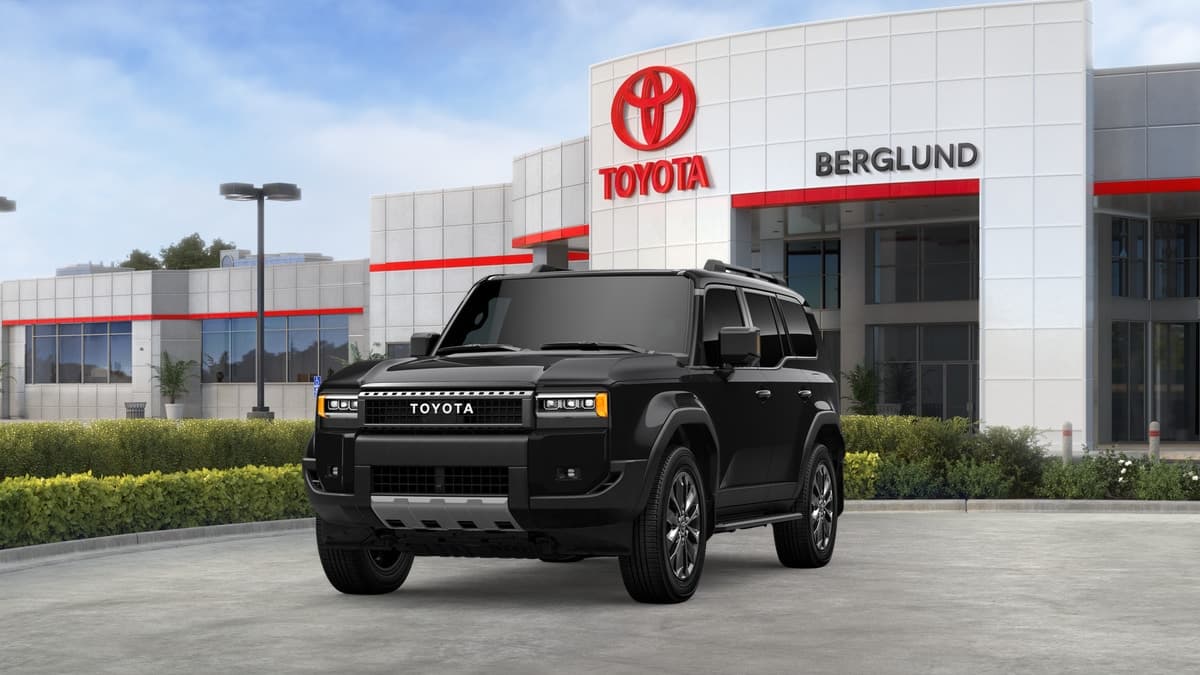 2027 Toyota Land Cruiser Land Cruiser — photo 1 of 22