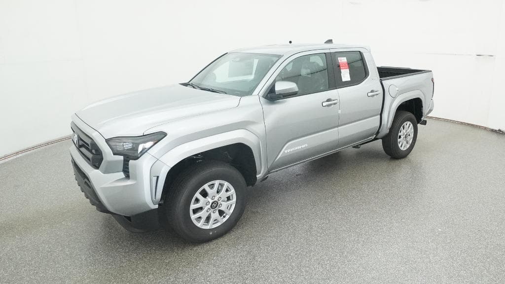 2026 Toyota Tacoma SR5 — photo 1 of 33