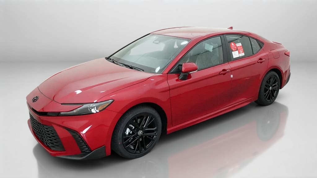 2027 Toyota Camry SE — photo 1 of 17