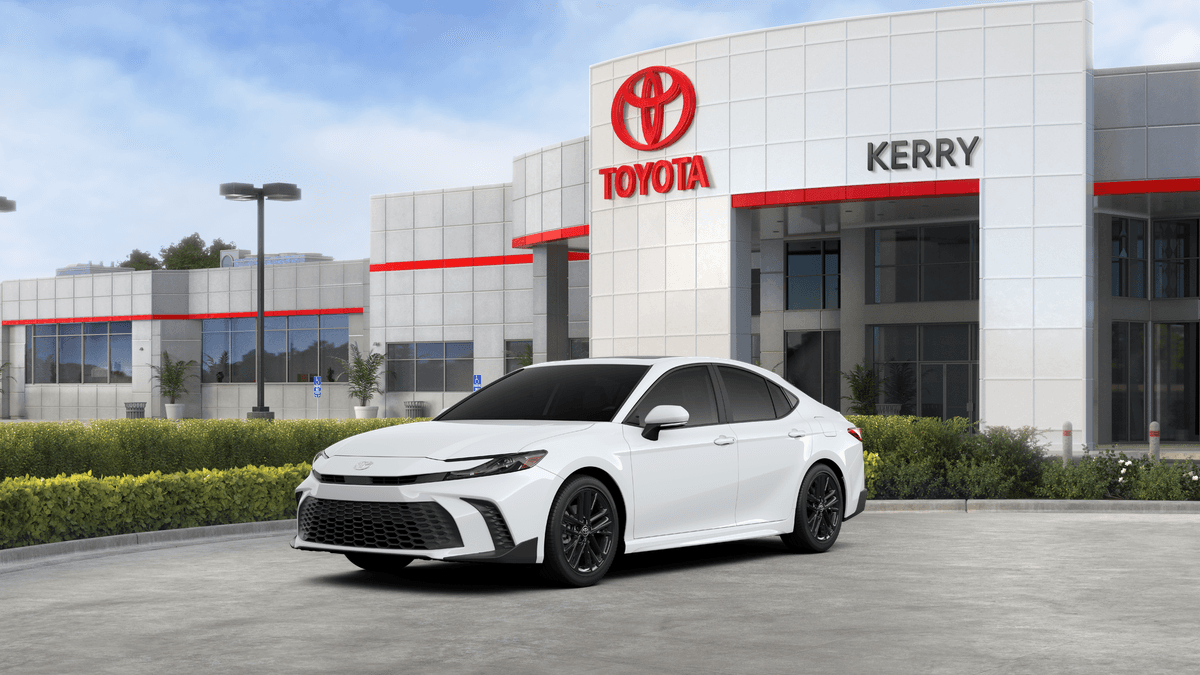 2027 Toyota Camry SE — photo 1 of 22