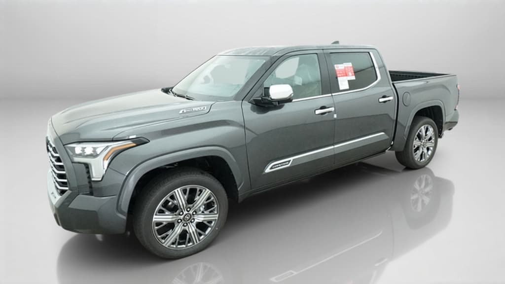 2026 Toyota Tundra 4WD Base — photo 1 of 17