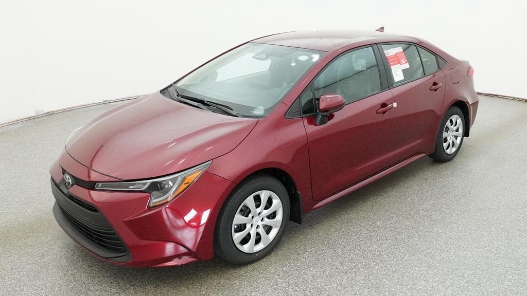 2026 Toyota Corolla LE — photo 1 of 33