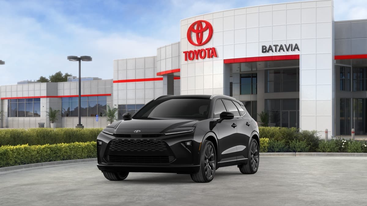 2026 Toyota Crown Signia Limited — photo 1 of 22