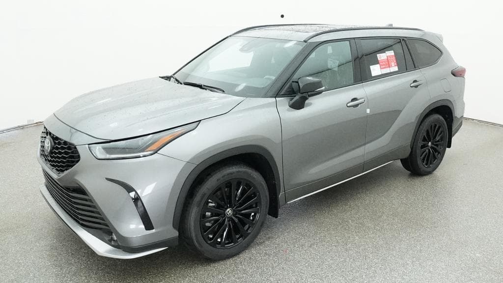 2026 Toyota Highlander XSE — photo 1 of 33
