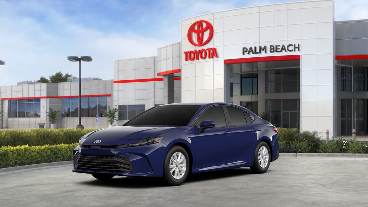 2026 Toyota Camry LE — photo 1 of 22