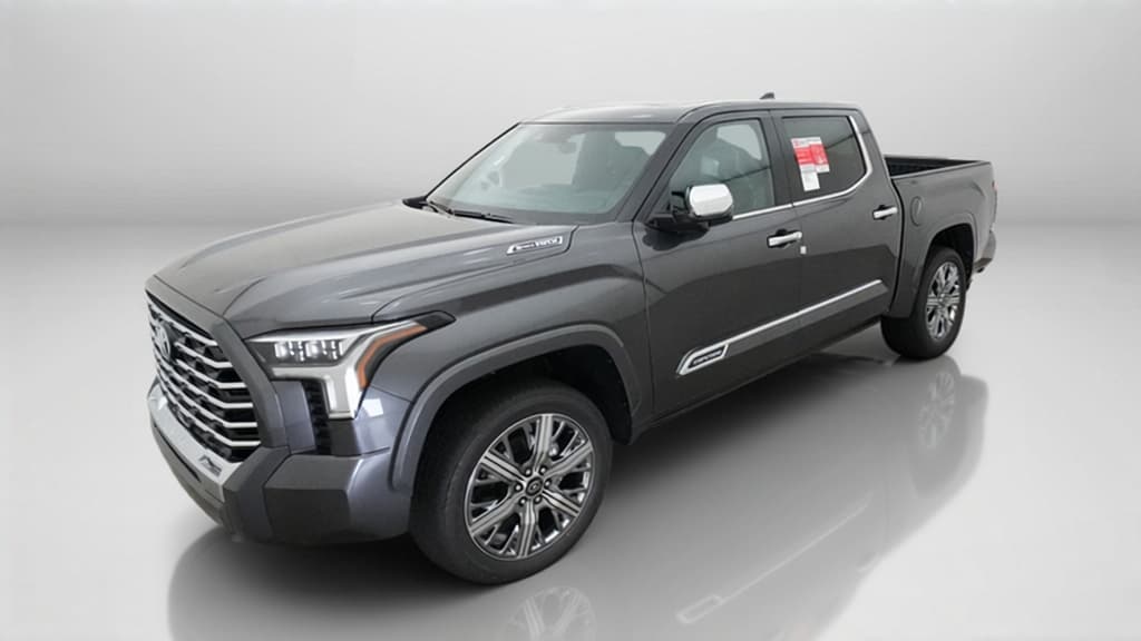 2026 Toyota Tundra 4WD Base — photo 1 of 17