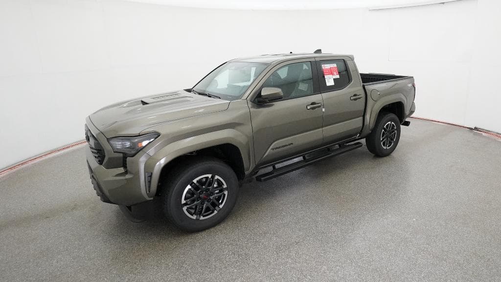2026 Toyota Tacoma TRD Sport — photo 1 of 33