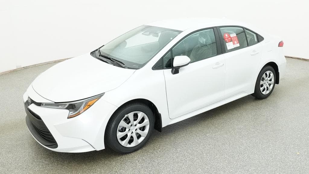 2027 Toyota Corolla LE — photo 1 of 33