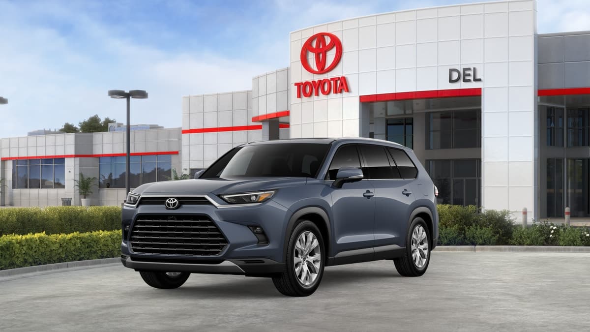 2026 Toyota Grand Highlander Limited — photo 1 of 22