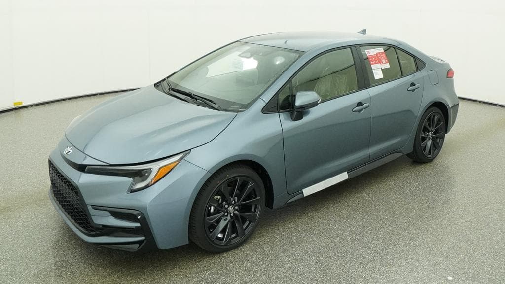 2026 Toyota Corolla Hybrid SE — photo 1 of 33