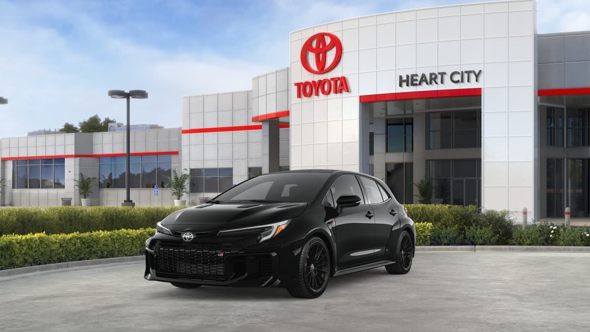 2026 Toyota GR Corolla Premium Plus DAT — photo 1 of 22