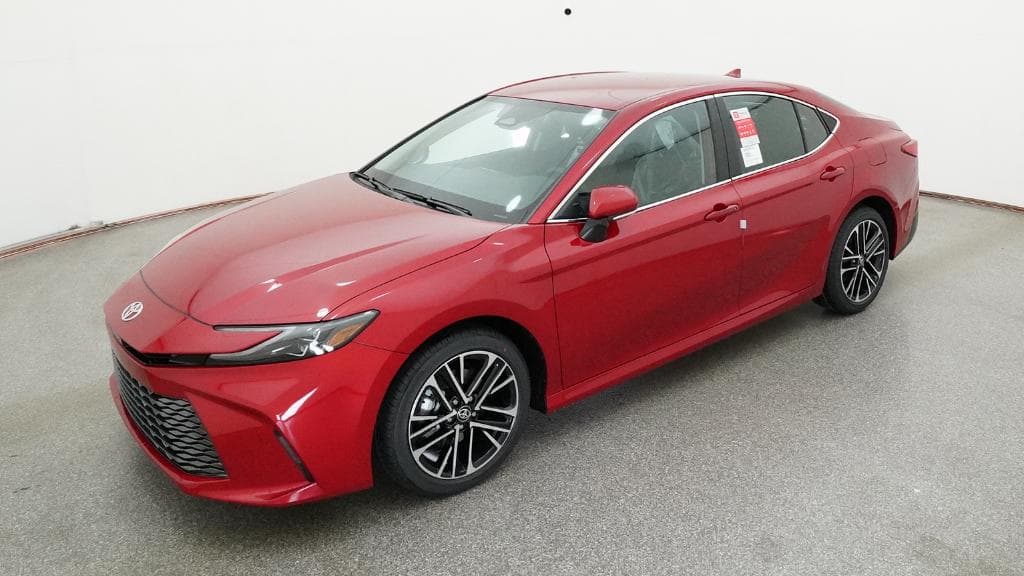 2026 Toyota Camry XLE — photo 1 of 33