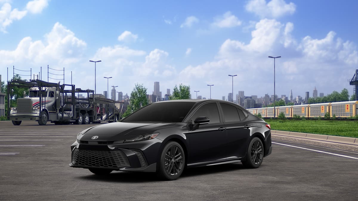 2026 Toyota Camry SE — photo 1 of 22