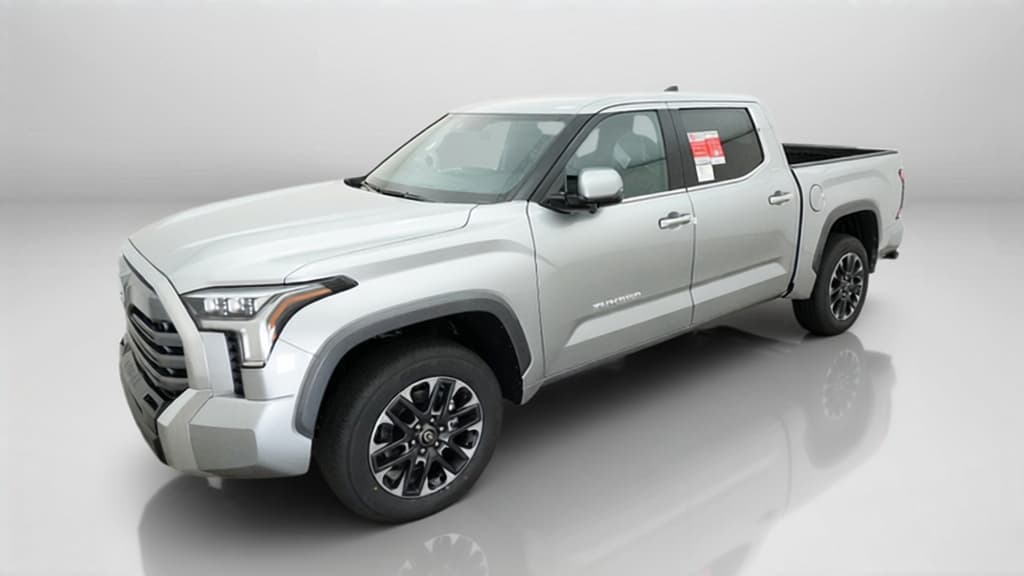 2026 Toyota Tundra 4WD Limited — photo 1 of 17