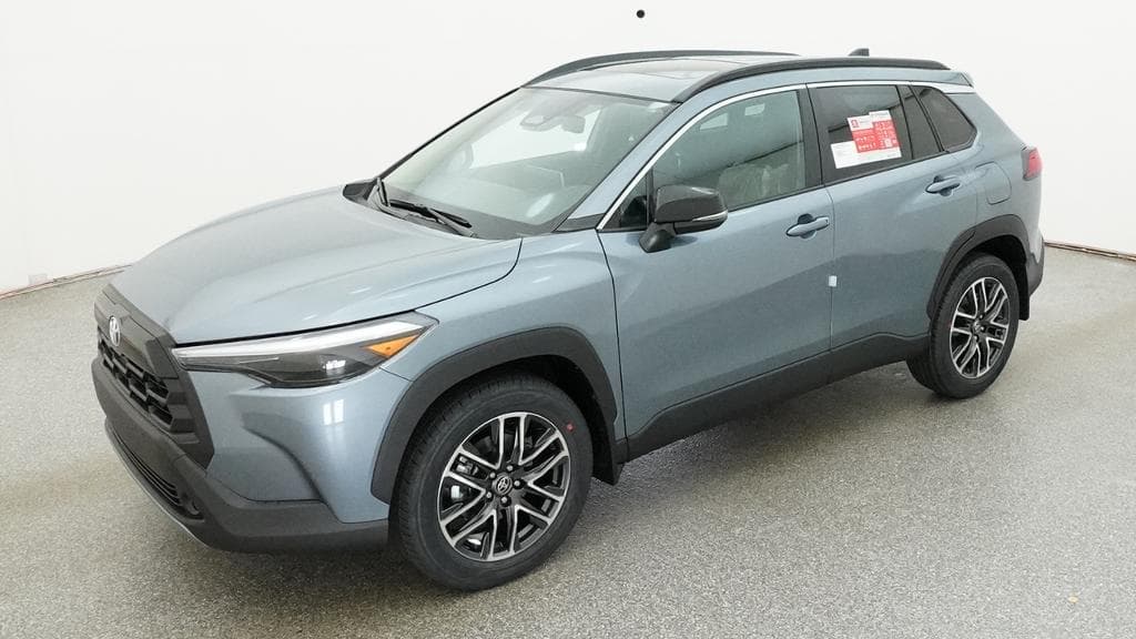 2026 Toyota Corolla Cross XLE — photo 1 of 33