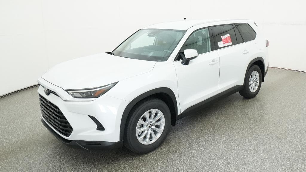 2026 Toyota Grand Highlander Hybrid XLE — photo 1 of 33