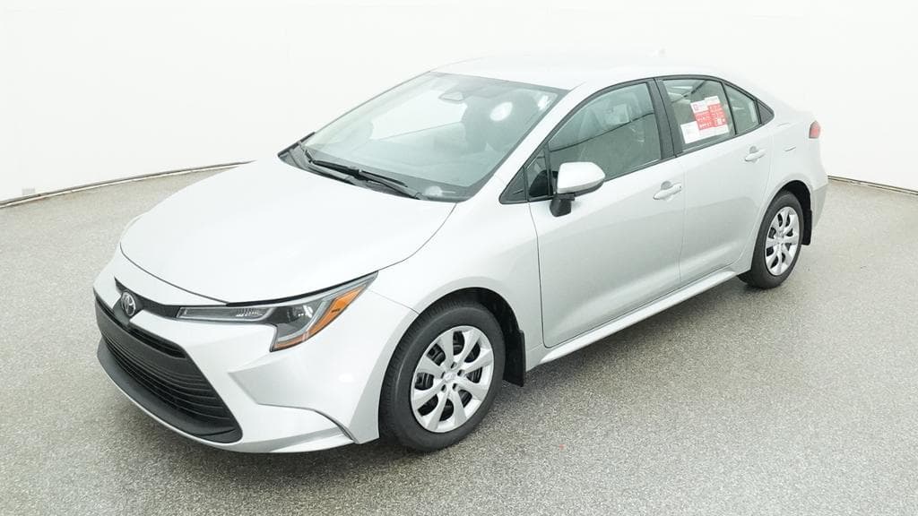 2026 Toyota Corolla LE — photo 1 of 33