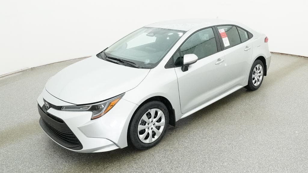 2026 Toyota Corolla LE — photo 1 of 33