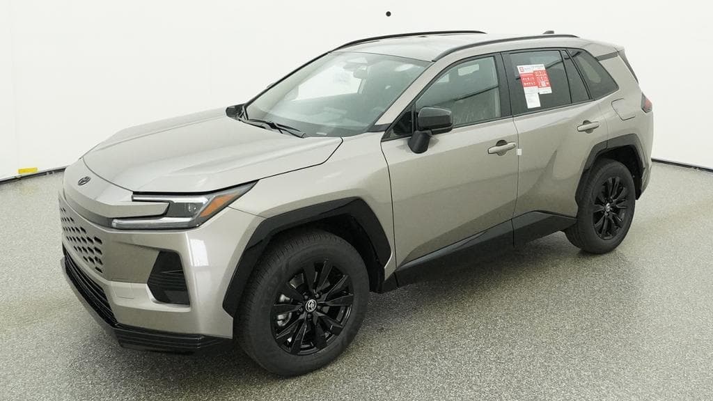 2026 Toyota RAV4 Plug-In Hybrid SE — photo 1 of 33