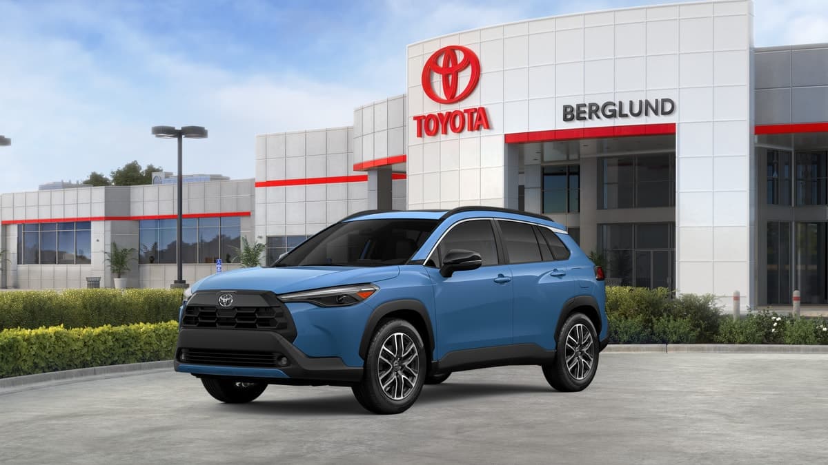 2026 Toyota Corolla Cross XLE — photo 1 of 22