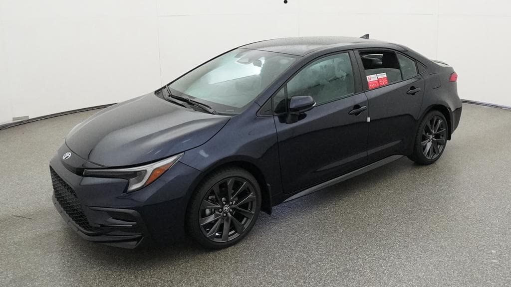 2026 Toyota Corolla SE — photo 1 of 33