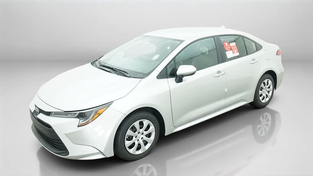 2027 Toyota Corolla LE — photo 1 of 17