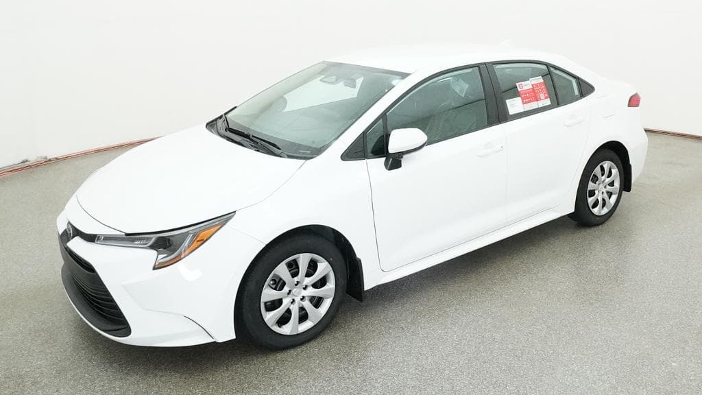 2026 Toyota Corolla LE — photo 1 of 33