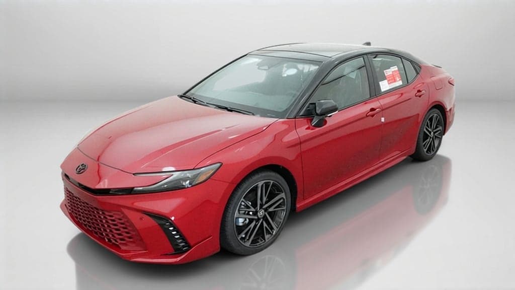 2026 Toyota Camry XSE — photo 1 of 17