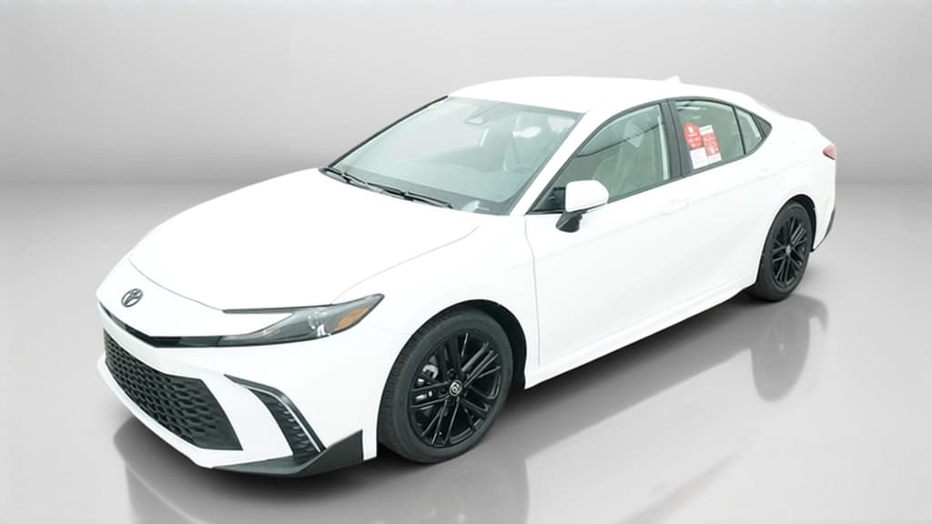 2027 Toyota Camry SE — photo 1 of 17
