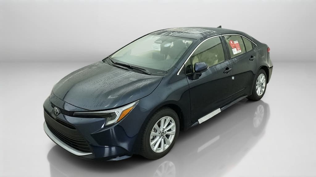 2027 Toyota Corolla Hybrid XLE — photo 1 of 17