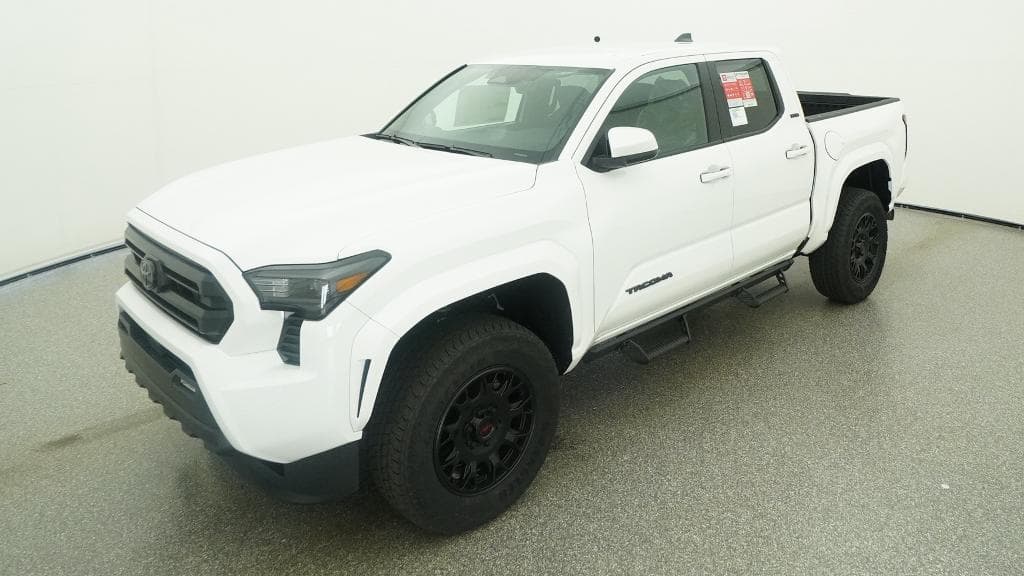 2026 Toyota Tacoma SR5 — photo 1 of 33