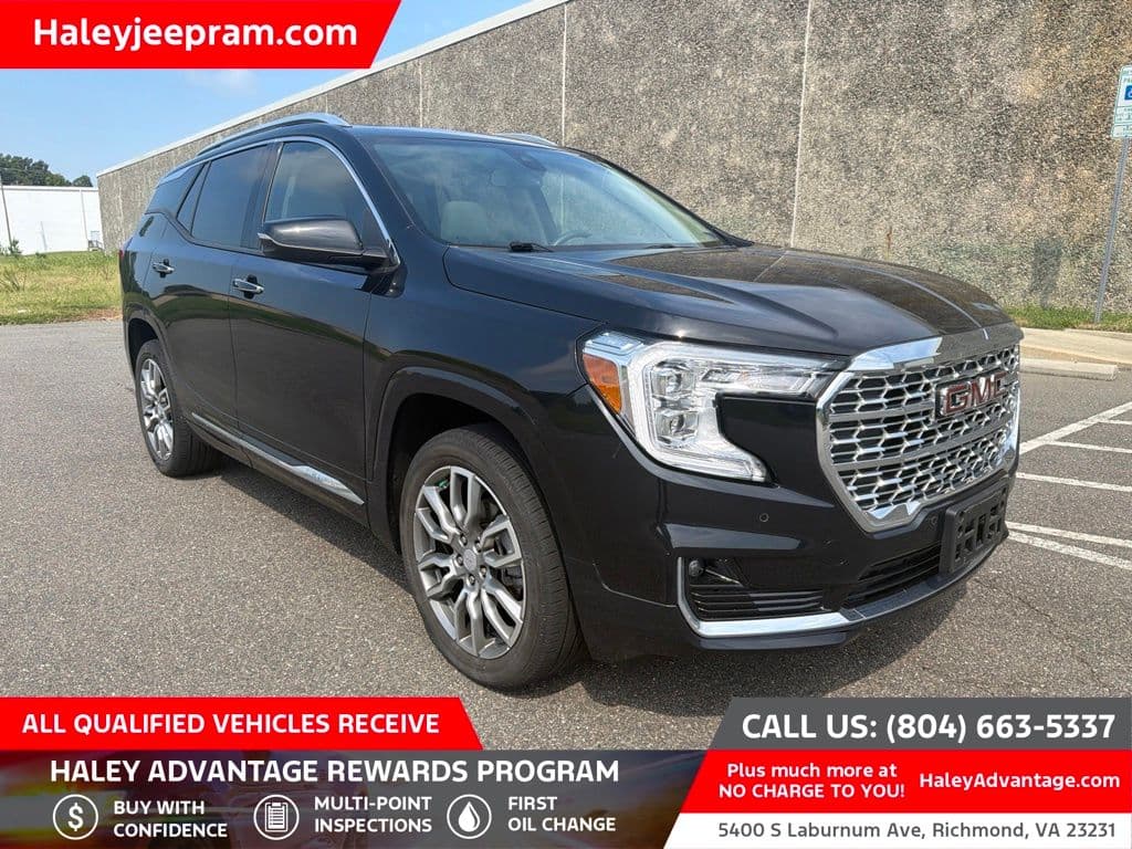 2023 GMC Terrain Denali — photo 1 of 15