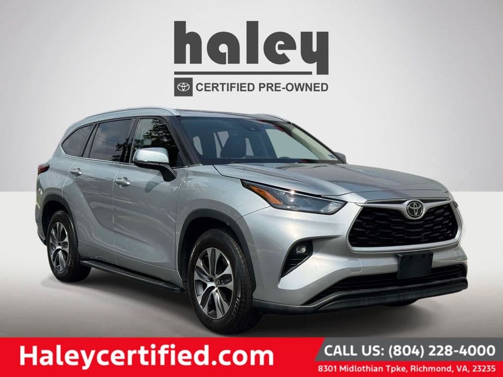 2022 Toyota Highlander XLE — photo 1 of 29