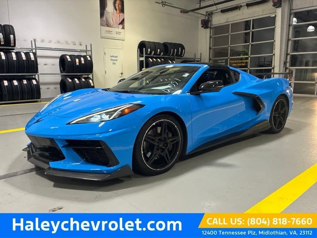 2021 Chevrolet Corvette 2LT — photo 1 of 15