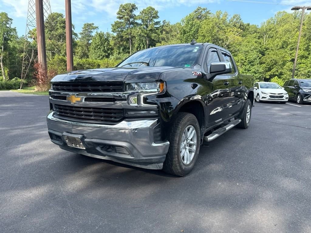 2021 Chevrolet Silverado 1500 LT — photo 1 of 13