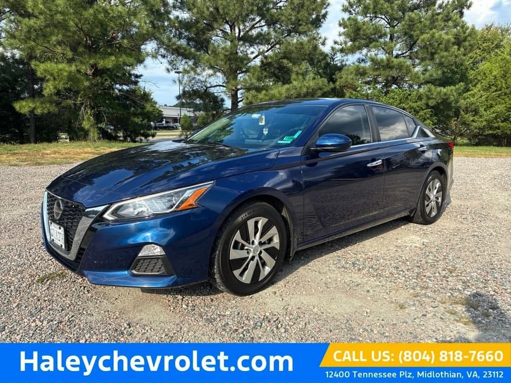 2019 Nissan Altima 2.5 S — photo 1 of 12