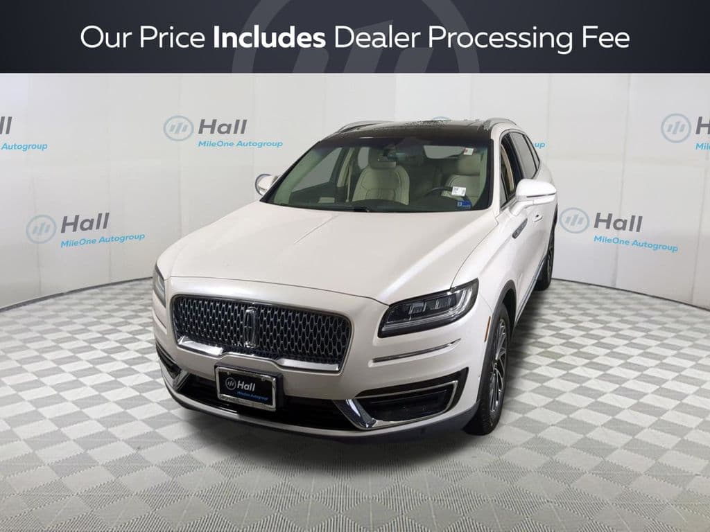 2019 Lincoln Nautilus Reserve — photo 1 of 32