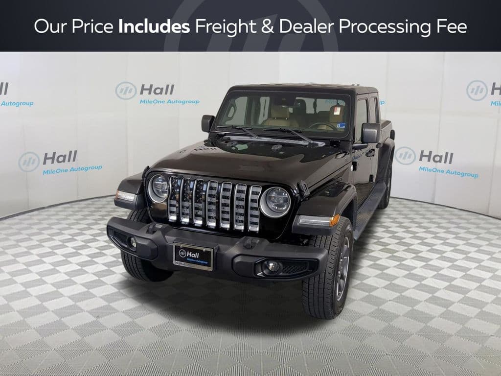 2020 Jeep Gladiator Overland — photo 1 of 31