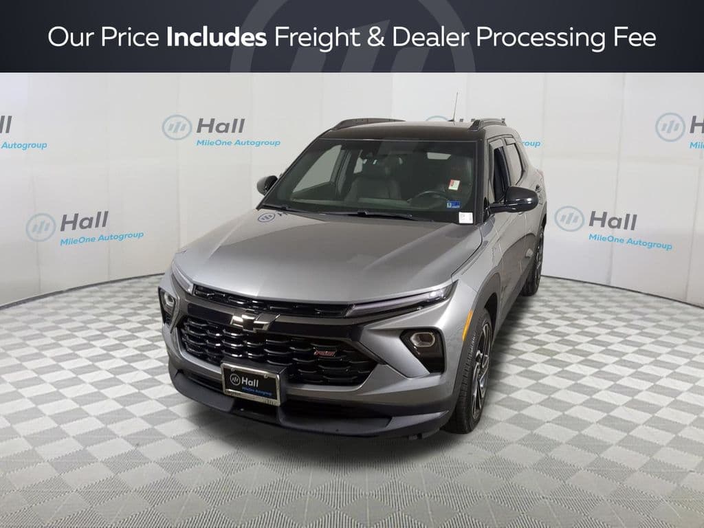 2025 Chevrolet Trailblazer RS — photo 1 of 30