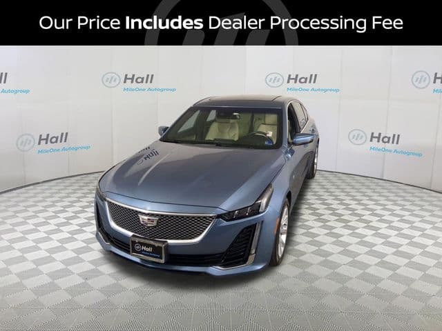 2024 Cadillac CT5 Luxury — photo 1 of 32