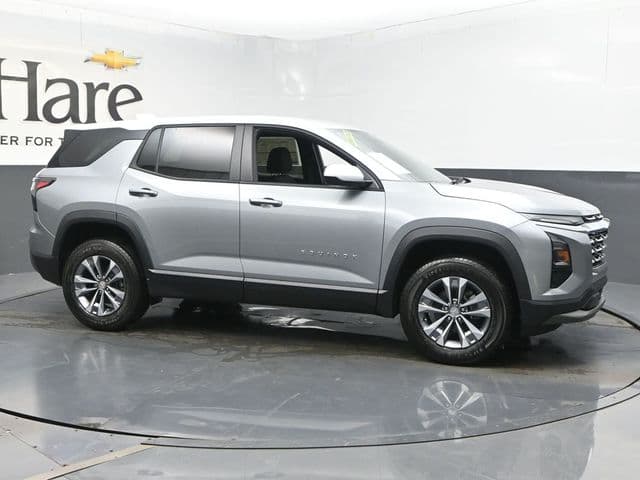 2025 Chevrolet Equinox LT — photo 1 of 37