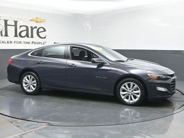 2025 Chevrolet Malibu 1LT — photo 1 of 58