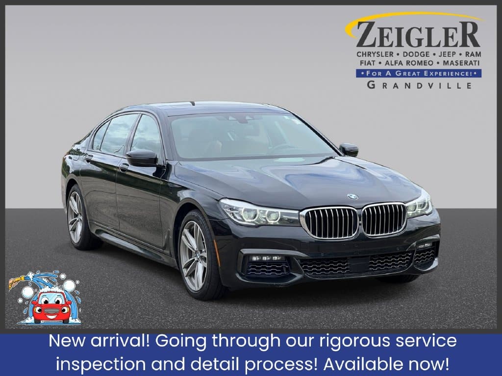 2017 BMW 7 Series 740i xDrive — photo 1 of 20