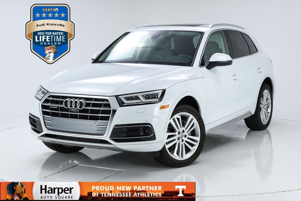 2020 Audi Q5 45 Prestige — photo 1 of 85