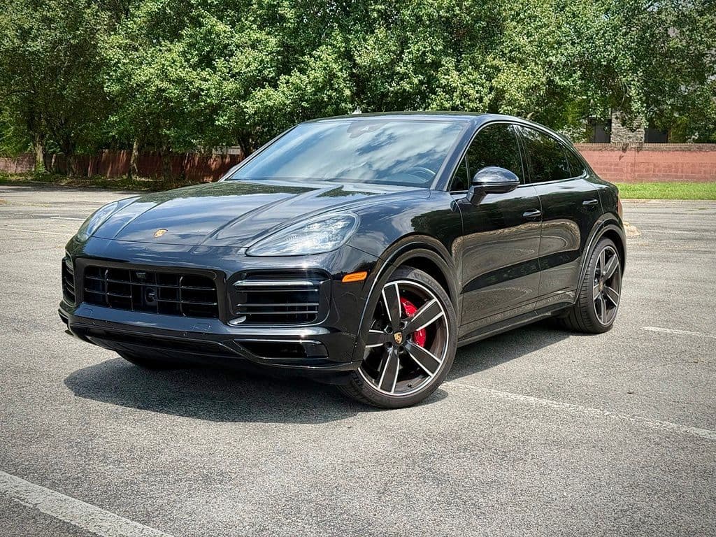 2022 Porsche Cayenne Coupe GTS — photo 1 of 27